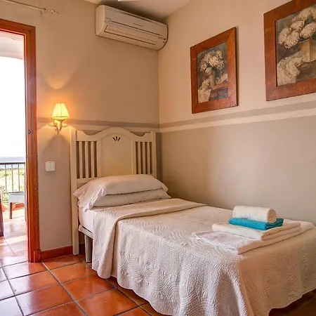 Villa Corina By *