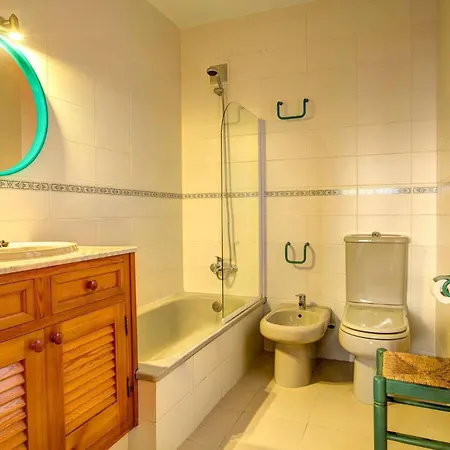 Villa Corina By